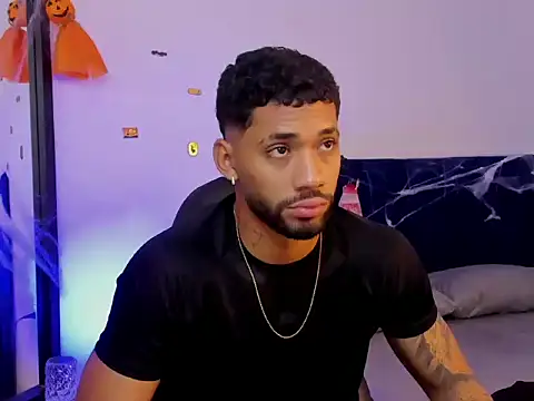 theo sky1 online show from October 30, 2:18 pm