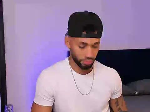 theo sky1 online show from November 6, 1:56 pm