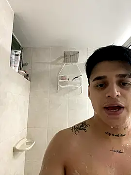 Snapshot of jeff2995_ chatting on November 18, 4:28 am jeff2995 online show from November 18, 4:28 am