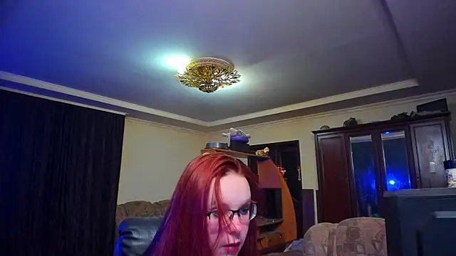 JustFoxyee online show from October 5, 8:07 pm