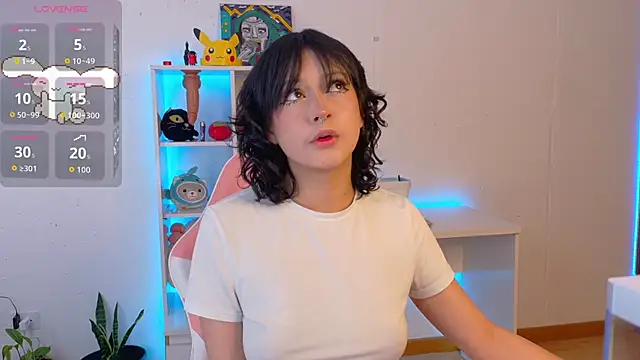 Sallie Doll online show from November 11, 4:51 pm