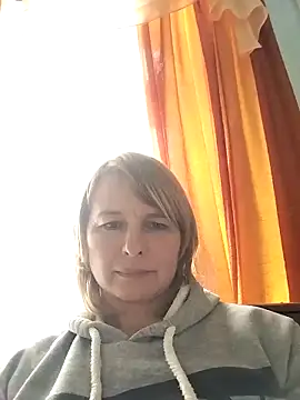 Snapshot of Masha412111 chatting on November 5, 9:31 am Masha412111 online show from November 5, 9:31 am