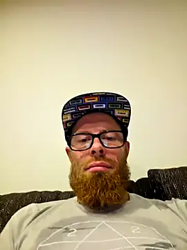 Snapshot of knopp877 chatting on October 11, 9:35 pm knopp877 online show from October 11, 9:35 pm