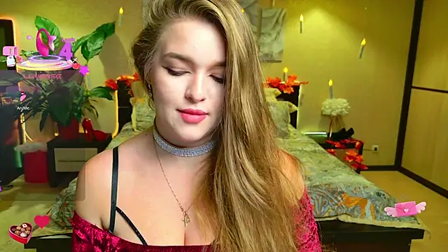 EmilyWhispers online show from November 9, 7:23 pm