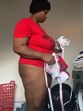 Snapshot of hny2030 chatting on October 2, 4:19 am hny2030 online show from October 2, 4:19 am