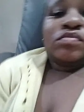 Snapshot of thicknjuicyx chatting on October 6, 4:26 pm thicknjuicyx online show from October 6, 4:26 pm
