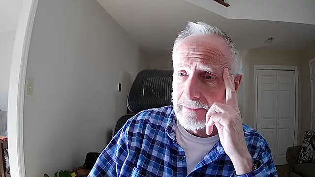 ApolloThrust online show from November 5, 7:58 pm