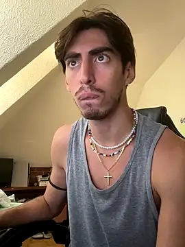 BABYJR05 online show from October 1, 2:12 pm