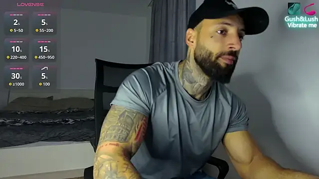 MasculineGuy99 online show from October 18, 4:37 am