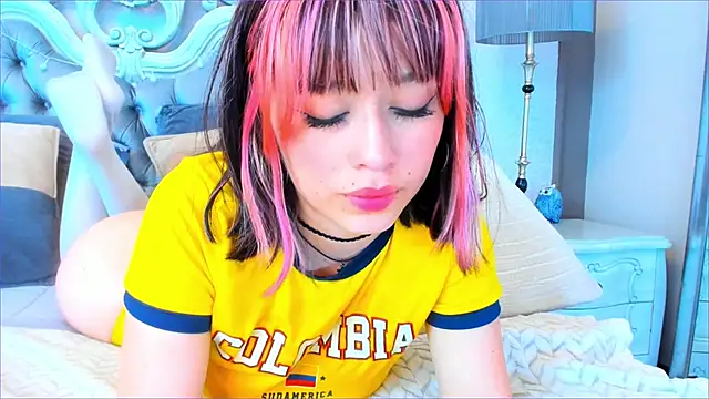 SiaSavach online show from December 14, 7:18 pm