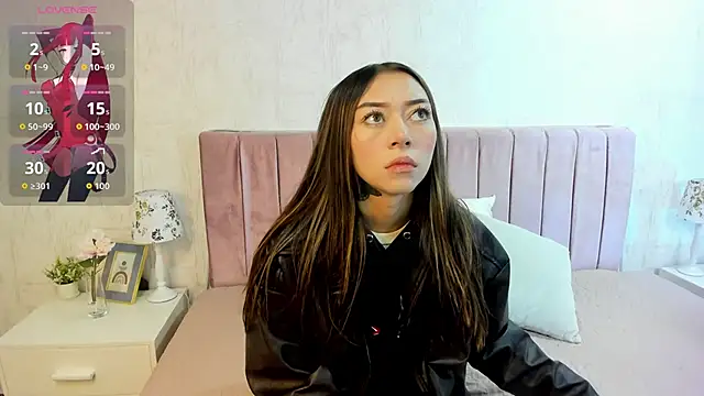 Olivia johansson online show from October 12, 5:17 am