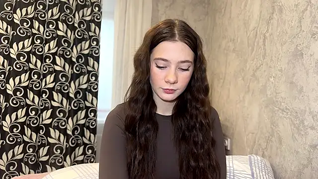 Snapshot of KarrySerrs chatting on October 11, 12:26 pm KarrySerrs online show from October 11, 12:26 pm