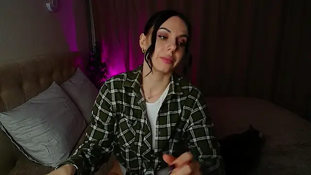 Poison inyour Mind   online show from October 18, 4:19 pm