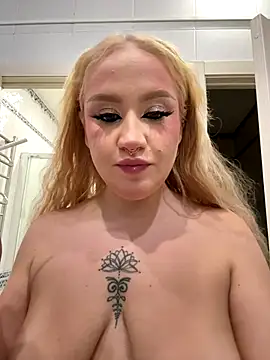 RollDolls online show from October 26, 5:13 am