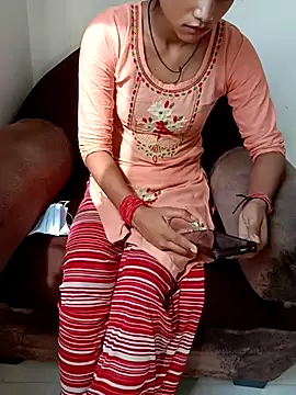 Snapshot of Pinki_baby299 chatting on October 3, 4:20 am Pinki baby299 online show from October 3, 4:20 am