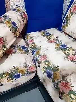 Snapshot of Rihame07 chatting on November 9, 12:25 pm Rihame07 online show from November 9, 12:25 pm