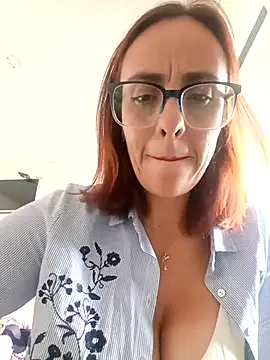 Jade 1-9 online show from November 25, 7:14 pm