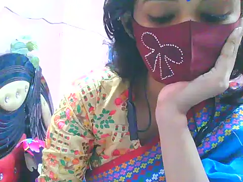 Snapshot of night_queeen7 chatting on October 29, 7:15 pm night queeen7 online show from October 29, 7:15 pm