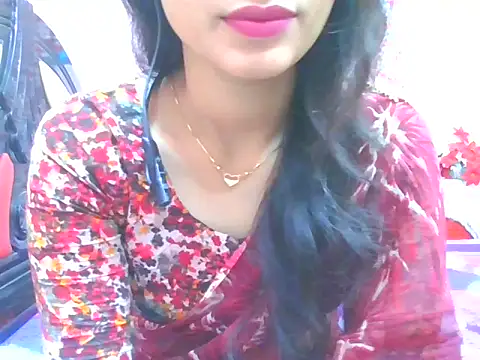 Snapshot of night_queeen7 chatting on November 27, 8:44 pm night queeen7 online show from November 27, 8:44 pm