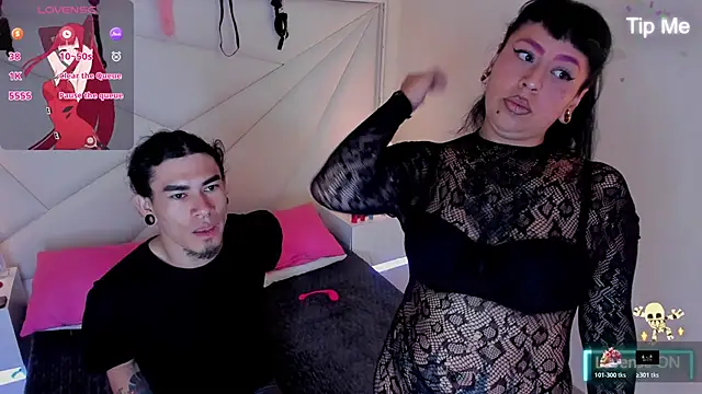 Snapshot of conjuring_ chatting on December 14, 4:51 am conjuring online show from December 14, 4:51 am