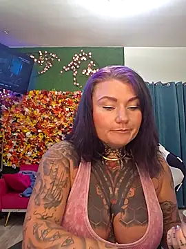 Snapshot of ventressink chatting on October 3, 5:54 pm ventressink online show from October 3, 5:54 pm