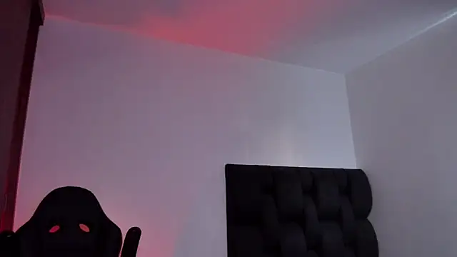 Snapshot of CHRIS_MORGAN1 chatting on October 16, 1:56 pm CHRIS MORGAN1 online show from October 16, 1:56 pm