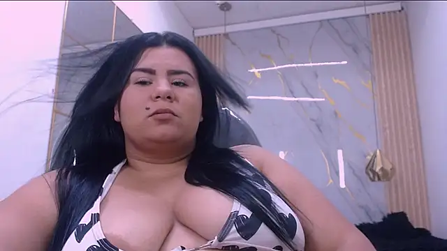 chuby pau online show from October 8, 2:42 am