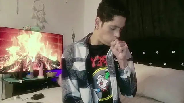 Tyler cat online show from October 29, 9:22 am