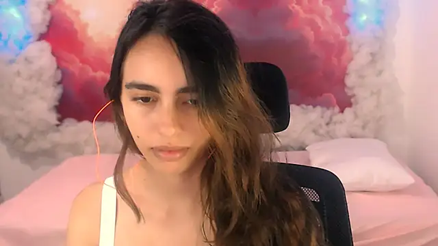 solarboom18 online show from October 7, 3:04 am