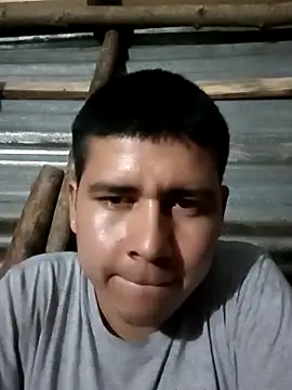 Travieso loco9 online show from June 6, 4:06 am