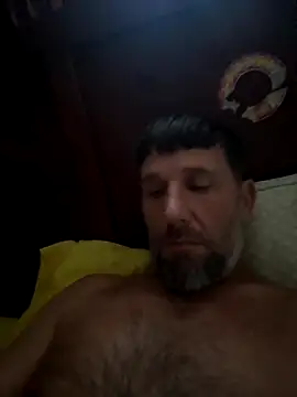 Snapshot of beastmaster504 chatting on December 20, 2:46 pm beastmaster504 online show from December 20, 2:46 pm