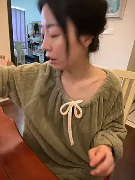 yourkeer online show from November 25, 6:46 am