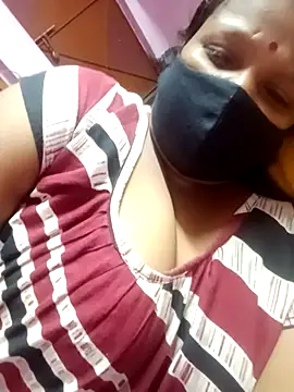 Snapshot of golugulu2024 chatting on November 14, 7:01 pm golugulu2024 online show from November 14, 7:01 pm