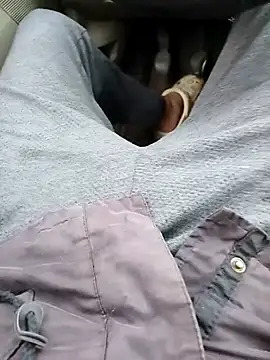 Snapshot of Sikici0734 chatting on December 14, 5:02 am Sikici0734 online show from December 14, 5:02 am