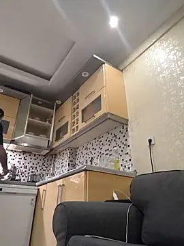 hakannazli online show from October 2, 4:25 pm