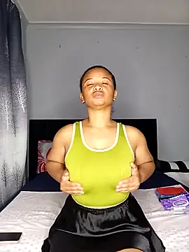 Snapshot of Sultrytits6 chatting on October 31, 7:26 pm Sultrytits6 online show from October 31, 7:26 pm