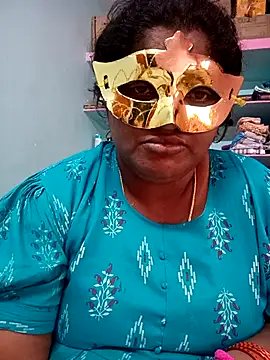 Snapshot of supcpl chatting on November 15, 9:17 am supcpl online show from November 15, 9:17 am