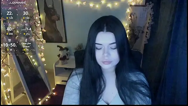 Mona Esty online show from February 4, 8:53 am