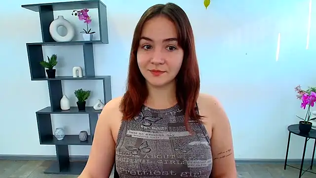 Snapshot of OliviaMontgommery chatting on October 26, 6:08 am OliviaMontgommery online show from October 26, 6:08 am