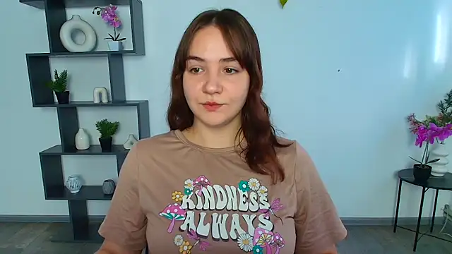 Snapshot of OliviaMontgommery chatting on November 10, 6:45 am OliviaMontgommery online show from November 10, 6:45 am