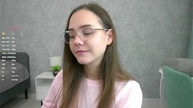 SweetSaraPie online show from November 22, 7:02 pm