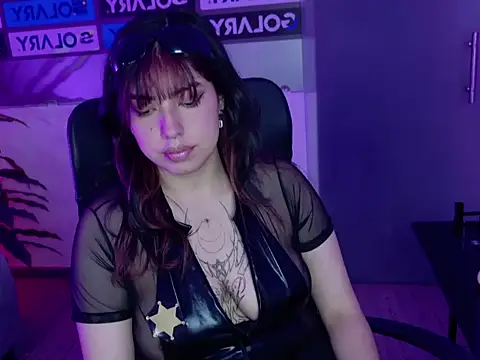 Violetta Swett  online show from November 11, 1:11 pm