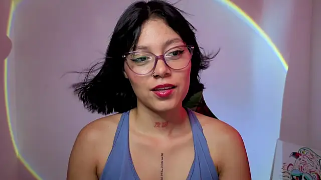 Snapshot of Qadeshoficial chatting on November 8, 9:13 pm Qadeshoficial online show from November 8, 9:13 pm