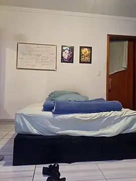 SweetGoodBoy22 online show from October 10, 7:35 pm