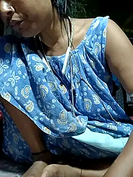 Snapshot of Hotty-romi3 chatting on October 13, 3:45 pm Hotty-romi3 online show from October 13, 3:45 pm