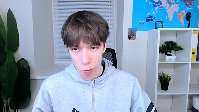 MarkBranston online show from April 13, 10:43 am