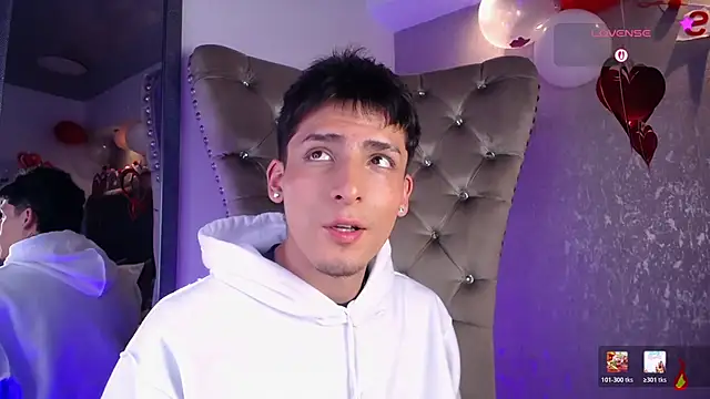 MateoMitchell online show from February 21, 4:46 am