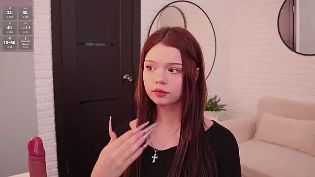 Snapshot of Sarah_babyyy chatting on November 8, 10:26 am Sarah babyyy online show from November 8, 10:26 am