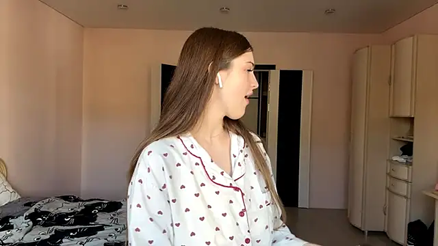 GilySuper online show from October 4, 7:06 am