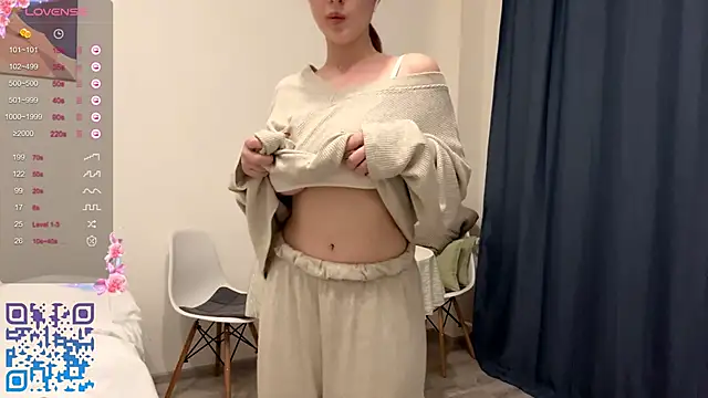 GilySuper online show from October 10, 5:23 pm